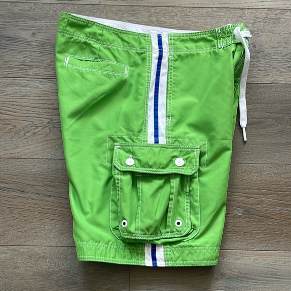 Mens Abercrombie & Fitch Cargo Mesh Lined Green w/White Stripes Swim Trunks- L - Picture 4 of 7